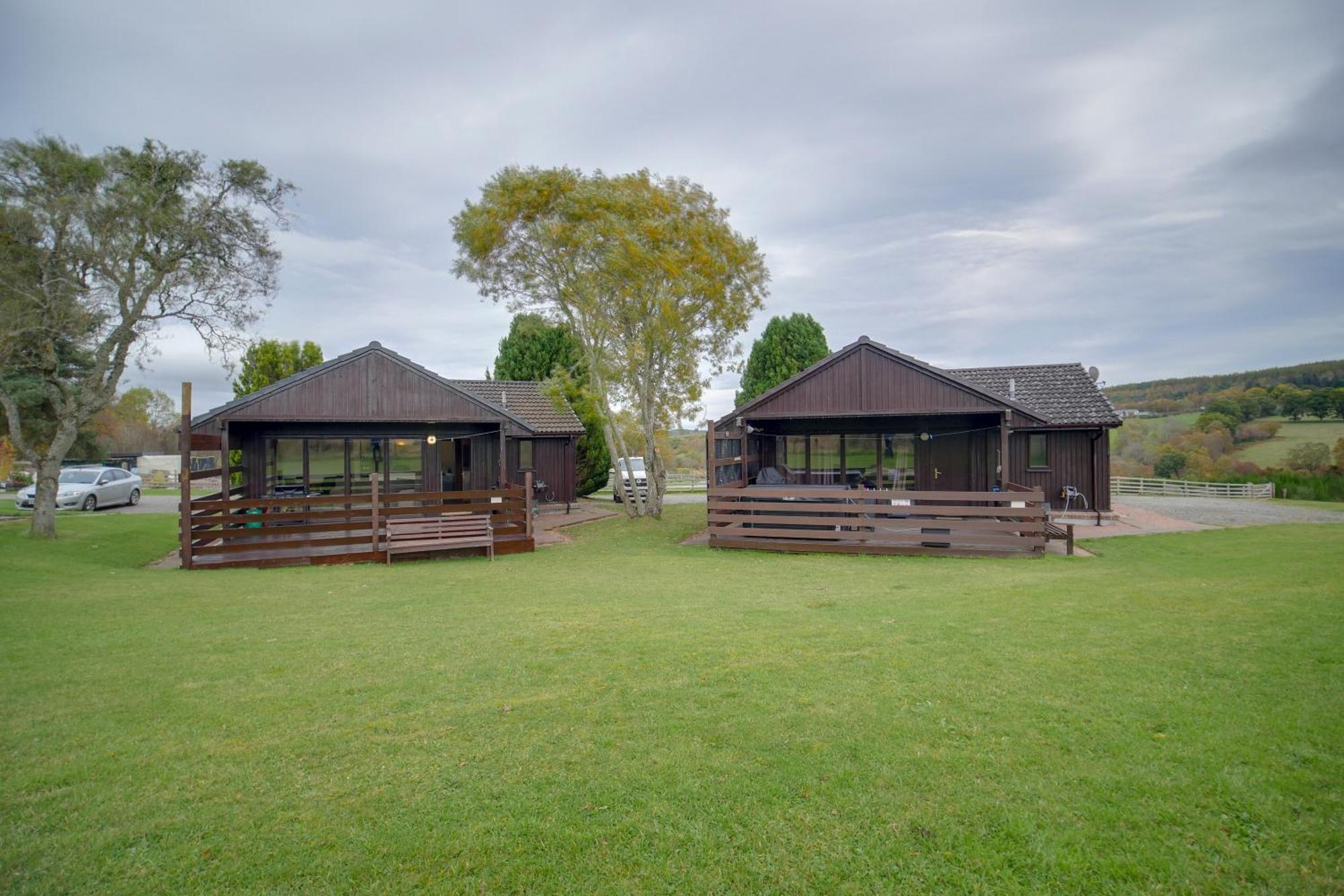 Chalet Glenview Park *